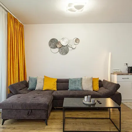 Appartement Mohost Blue - Sophisticated Retreat With Views Braşov