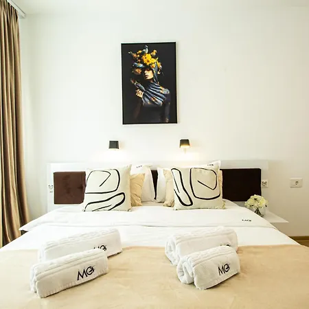 Appartement Mohost Blue - Sophisticated Retreat With Views