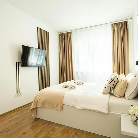 Mohost Blue - Sophisticated Retreat With Views Appartement Braşov